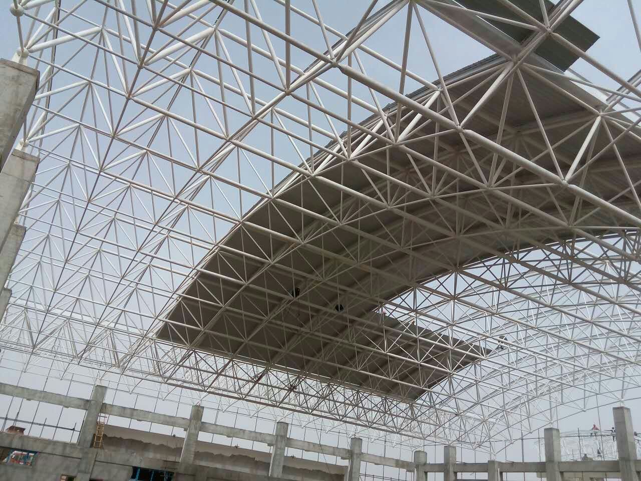 安陆青岛一汽网架